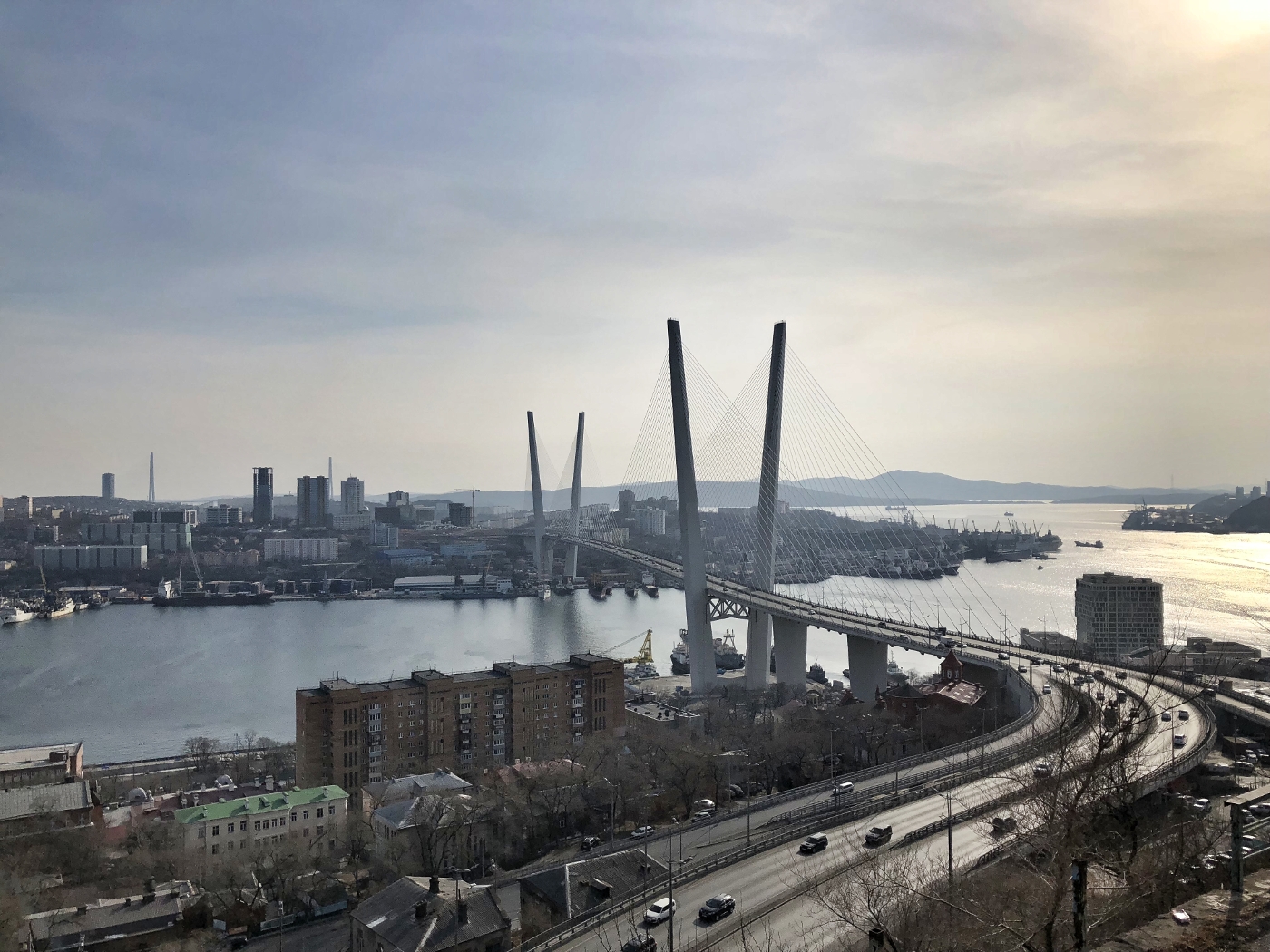 Blick vom Adlernest-Berg über Wladiwostok